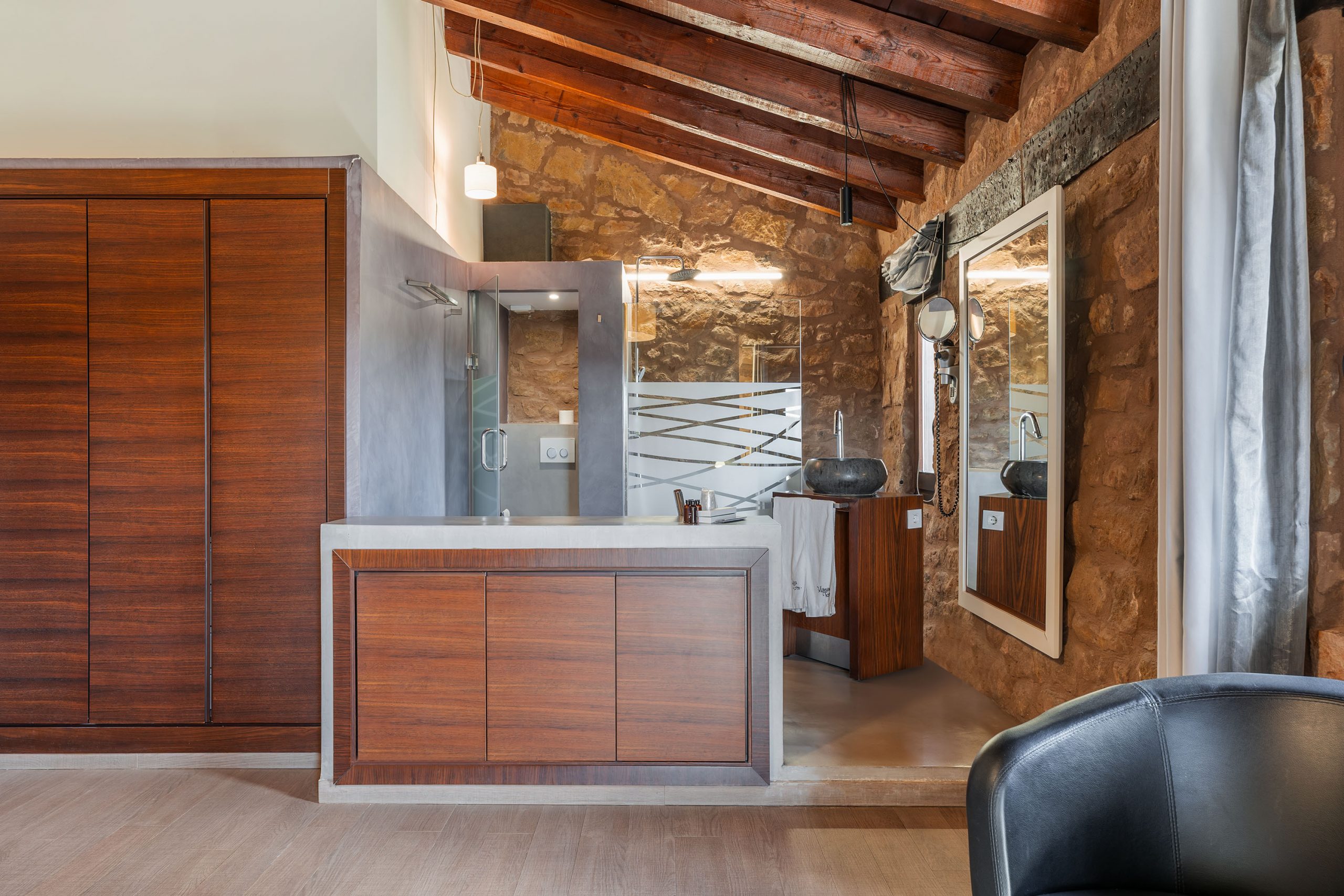 Masía la Torre - foto habitación
