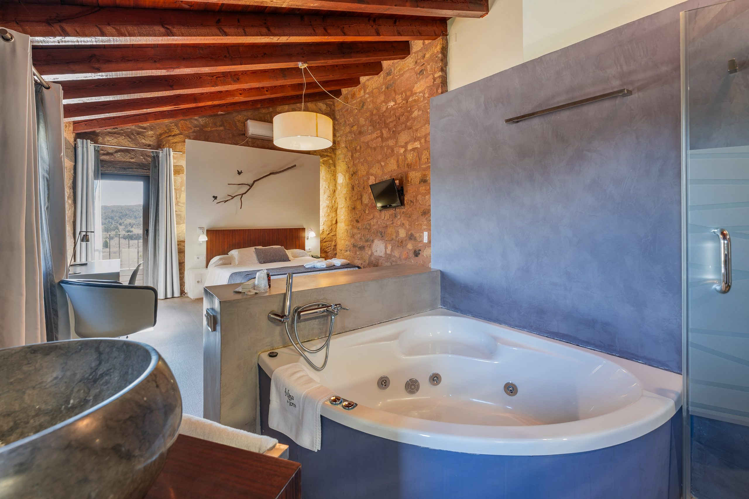 Masía la Torre - foto habitación