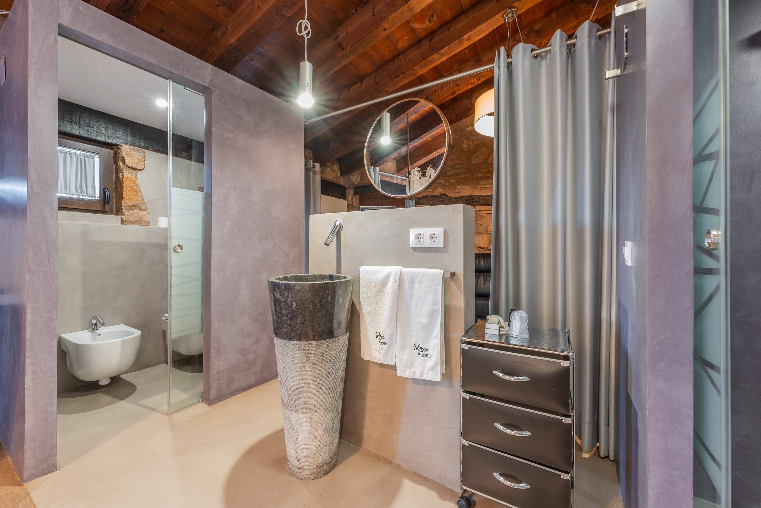 Masía la Torre - foto habitación
