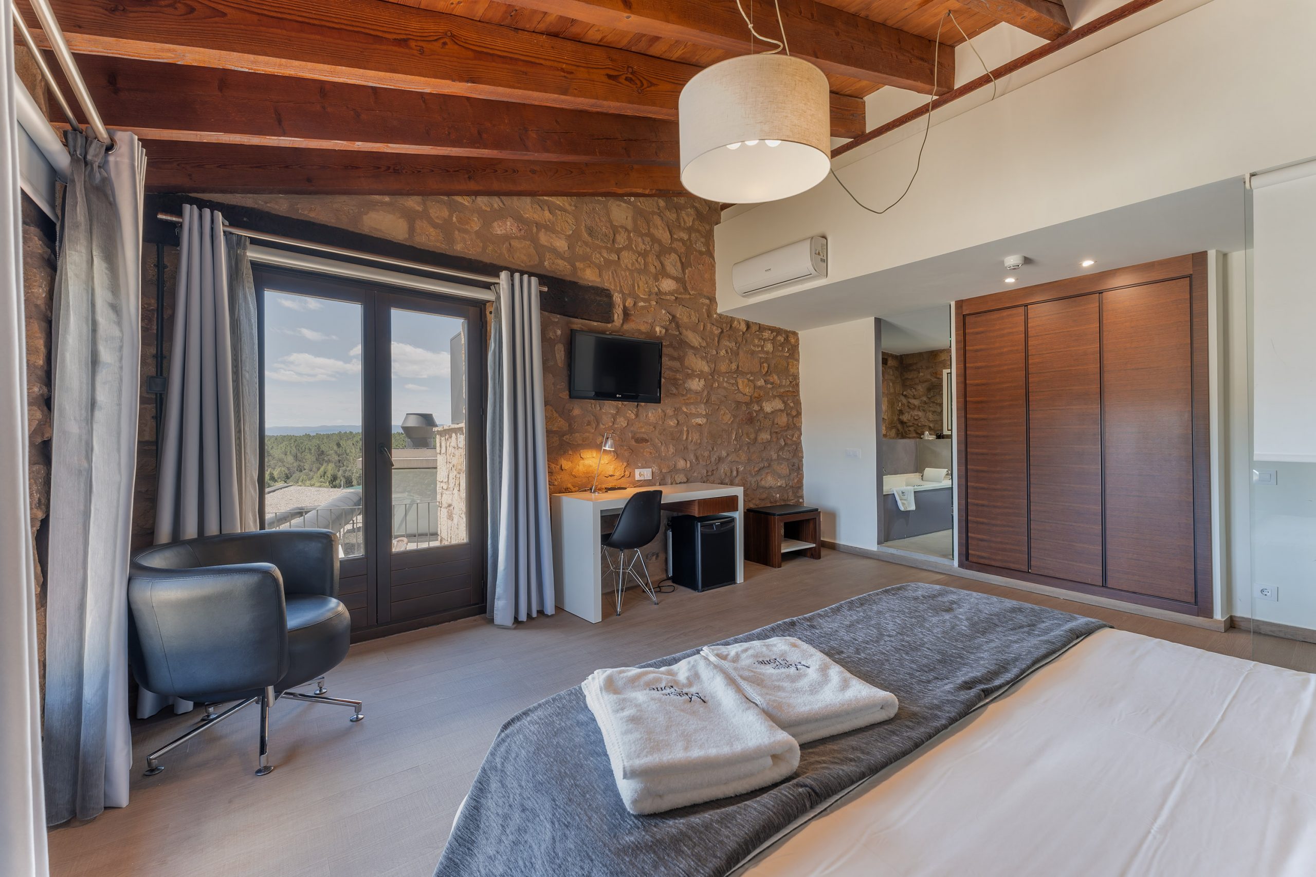 Masía la Torre - foto habitación